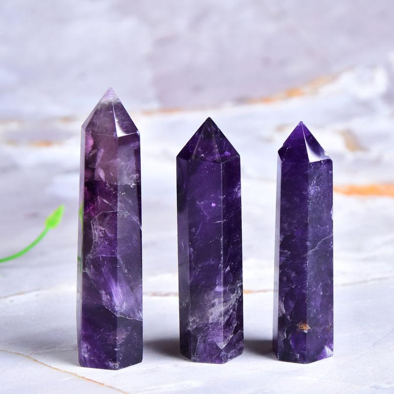 Natural Améthyste Point Cristal Crystal Energie Pierre Quartz Naturel Decor Decor de la maison Reiki Crafts polis 50-80mm Stone CA JLLVWP