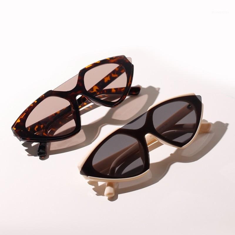 Women's Wrap Eyewear Korean Fashion Style Square Popular Glasses Semi Metal Retro Sunglasses New1
Women's Wrap Eyewear Korean Fashion Style Square Popular Glasses Semi Metal Retro Sunglasses New1