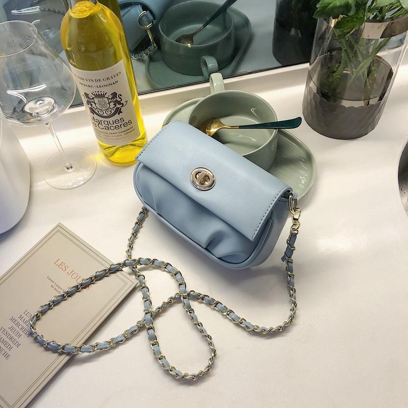 2021 New Lady Bag Fashion Chain Bag Lady Mobile Phone Casual Messenger Mini Single Shoulder Wallet, Black
2021 New Lady Bag Fashion Chain Bag Lady Mobile Phone Casual Messenger Mini Single Shoulder Wallet, Black
