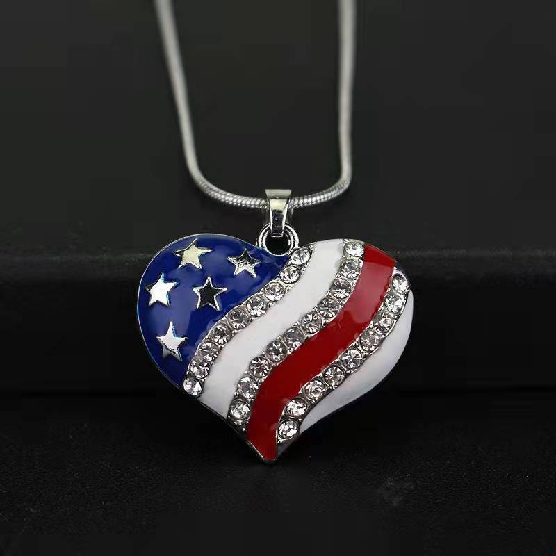 Fashion 4th of July Patriotic USA American Flag Heart Pendant Necklace 5-Pointed Star US Flag Necklaces with Austrian Crystal for Men Women Wholesale 