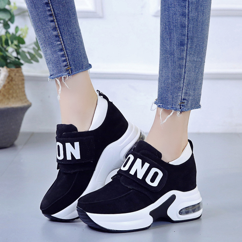 Top new 2020 spring women casual herd vulcanized woman platform shoes wedege ankle zapatos mujer boots, Black
Top new 2020 spring women casual herd vulcanized woman platform shoes wedege ankle zapatos mujer boots, Black