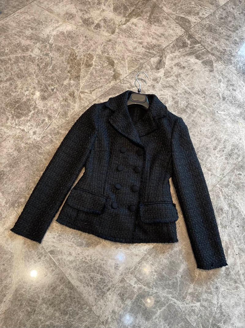 2021 new ladies high quality fashion long sleeve lapel solid color double breasted blazer 1224
2021 new ladies high quality fashion long sleeve lapel solid color double breasted blazer 1224