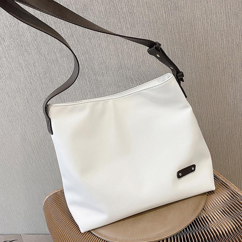 Solid Color Lattice Casual Purses and Handbag Luxury Designder Fashion Leather Shoulder Crossbody Bags for Women Shopper Bag Sac, Brown
Solid Color Lattice Casual Purses and Handbag Luxury Designder Fashion Leather Shoulder Crossbody Bags for Women Shopper Bag Sac, Brown