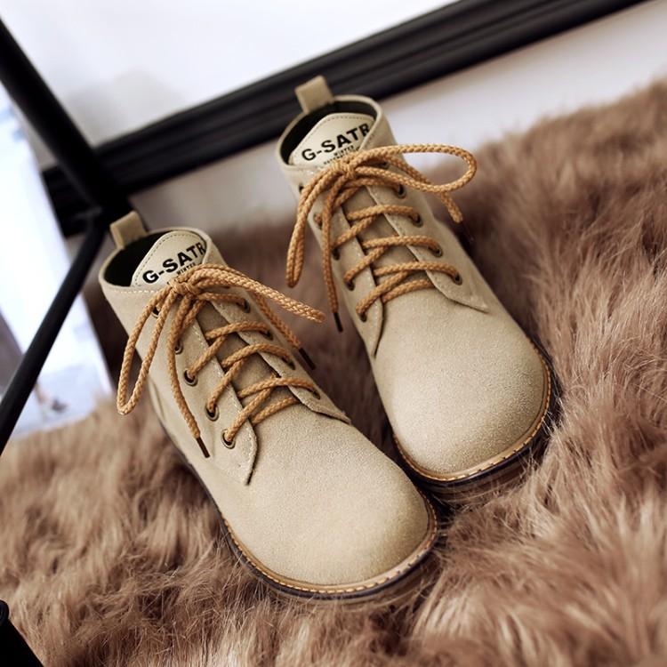 Magical2021 Autumn and Winter Korean Academic Lace Up Short Thi Heel British Rib Sole Casual Single Boot Women's Boots, Customized 20 yards
Magical2021 Autumn and Winter Korean Academic Lace Up Short Thi Heel British Rib Sole Casual Single Boot Women's Boots, Customized 20 yards