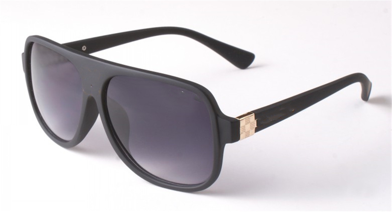 2021 Brand Designer Aviation 9012 Sunglasses Men women Fashion Mirror Sun Glasses Male UV400 Driving Goggle Gafas De Sol, White;black
2021 Brand Designer Aviation 9012 Sunglasses Men women Fashion Mirror Sun Glasses Male UV400 Driving Goggle Gafas De Sol, White;black