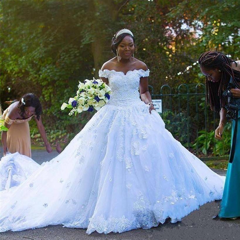 White African Wedding Dresses Off The Shoulder Beaded Crystals Appliques Lace Design Bridal Gowns Vestidos P83 0510