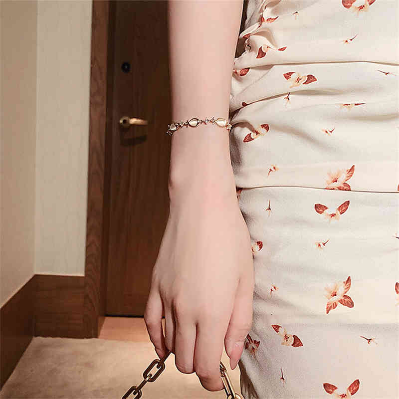 Ladies Fashion Cute Opal Bracelet Romantic Rose Gold Zircon Chain Accessories Girls