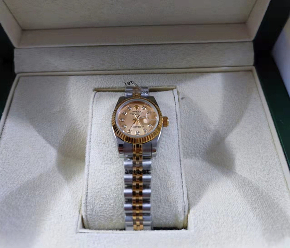 With Original Box Luxury Wristwatch 26mm 31mm 36mm 41mm Lovers Watches Diamond Mens Women Gold Face Automatic Wristwatches Designer Ladies Watch, Style 1 original box + watch 26mm
With Original Box Luxury Wristwatch 26mm 31mm 36mm 41mm Lovers Watches Diamond Mens Women Gold Face Automatic Wristwatches Designer Ladies Watch, Style 1 original box + watch 26mm