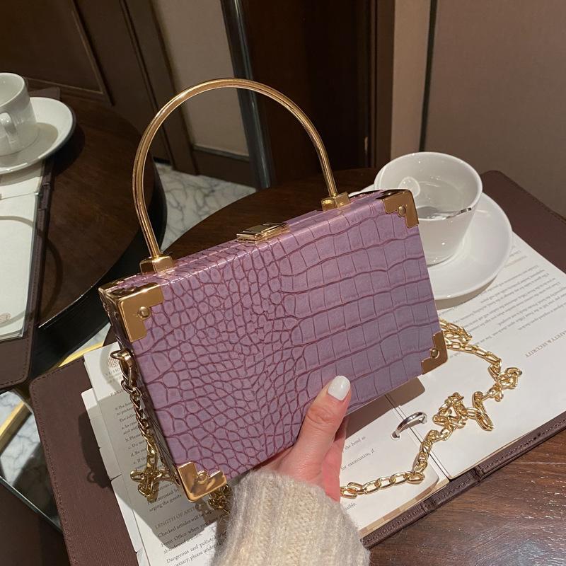 Serpentine Women Cute Bag Pu Leather Night Dinner Handbag Woman Wedding Evening Bag Trendy Party Box Clutch Purse Designer Sac, Picture seven
Serpentine Women Cute Bag Pu Leather Night Dinner Handbag Woman Wedding Evening Bag Trendy Party Box Clutch Purse Designer Sac, Picture seven