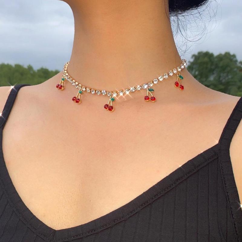 Zircon Rhinestone Cherry Pendant Necklace for Women Statement Tennis Chain Choker Crystal Punk Collar Girls Hip hop Jewelry, Golden;silver
Zircon Rhinestone Cherry Pendant Necklace for Women Statement Tennis Chain Choker Crystal Punk Collar Girls Hip hop Jewelry, Golden;silver