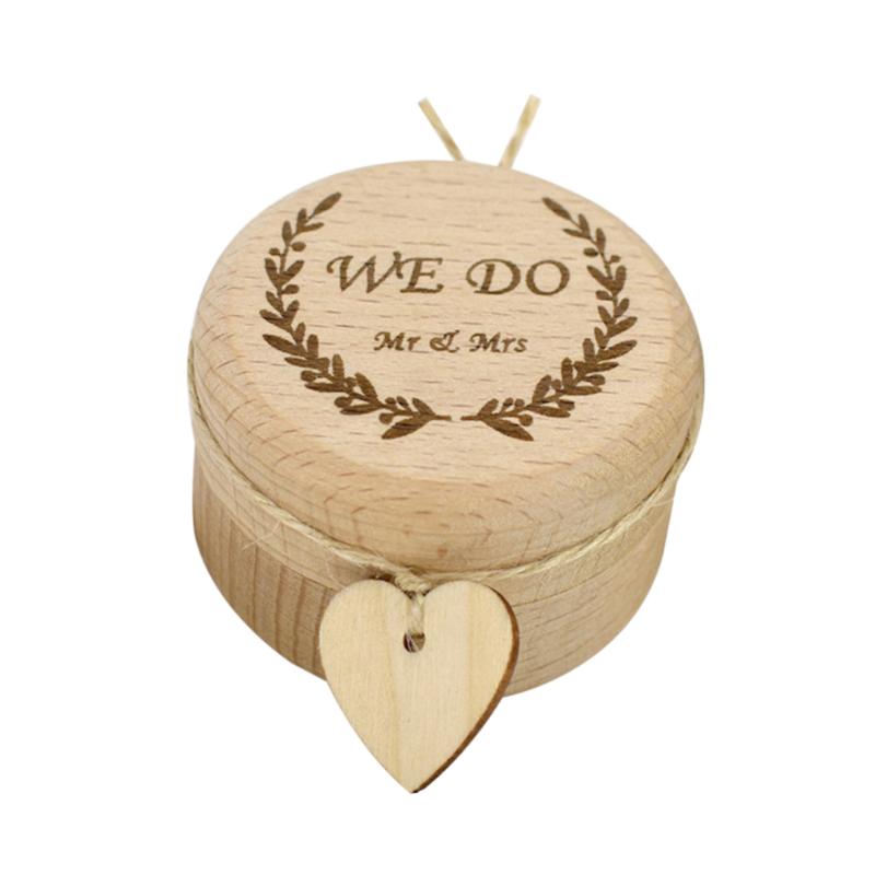 Wood Ring Box Valentine's Day Gift Box Wedding Ring Jewellery Empty Boxes Wedding Bearer
Wood Ring Box Valentine's Day Gift Box Wedding Ring Jewellery Empty Boxes Wedding Bearer