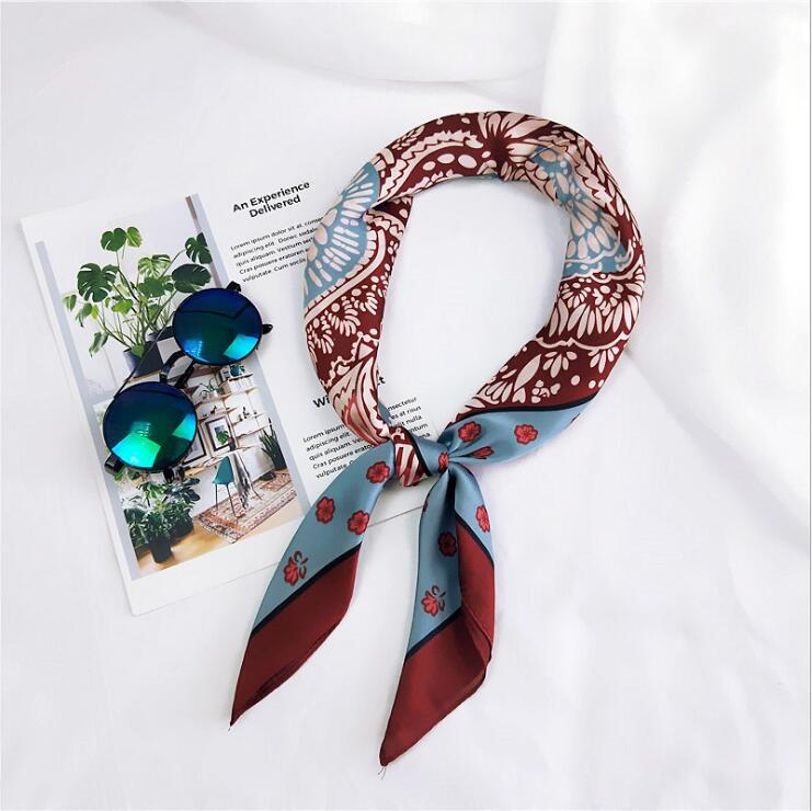 Scarves 70*70cm Floral Silk Scarf Women Ladies Elegant Small Square Head High Quality Spring Autumn Fashion
Scarves 70*70cm Floral Silk Scarf Women Ladies Elegant Small Square Head High Quality Spring Autumn Fashion