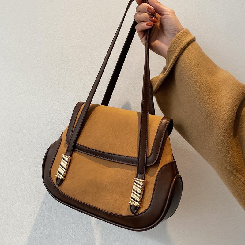 High sense female bag fashion frosted armpit bag 2021 new western style female designer of autumn and winter retro shoulder, Black
High sense female bag fashion frosted armpit bag 2021 new western style female designer of autumn and winter retro shoulder, Black