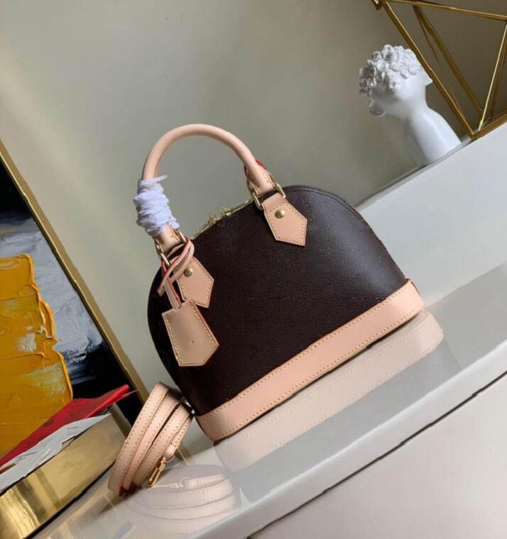 2021 Women Shoulder CrossBody Bags Luxurys Designers messenger Shell Bag Mini Leather handbags ALMA BB Female wallet
2021 Women Shoulder CrossBody Bags Luxurys Designers messenger Shell Bag Mini Leather handbags ALMA BB Female wallet