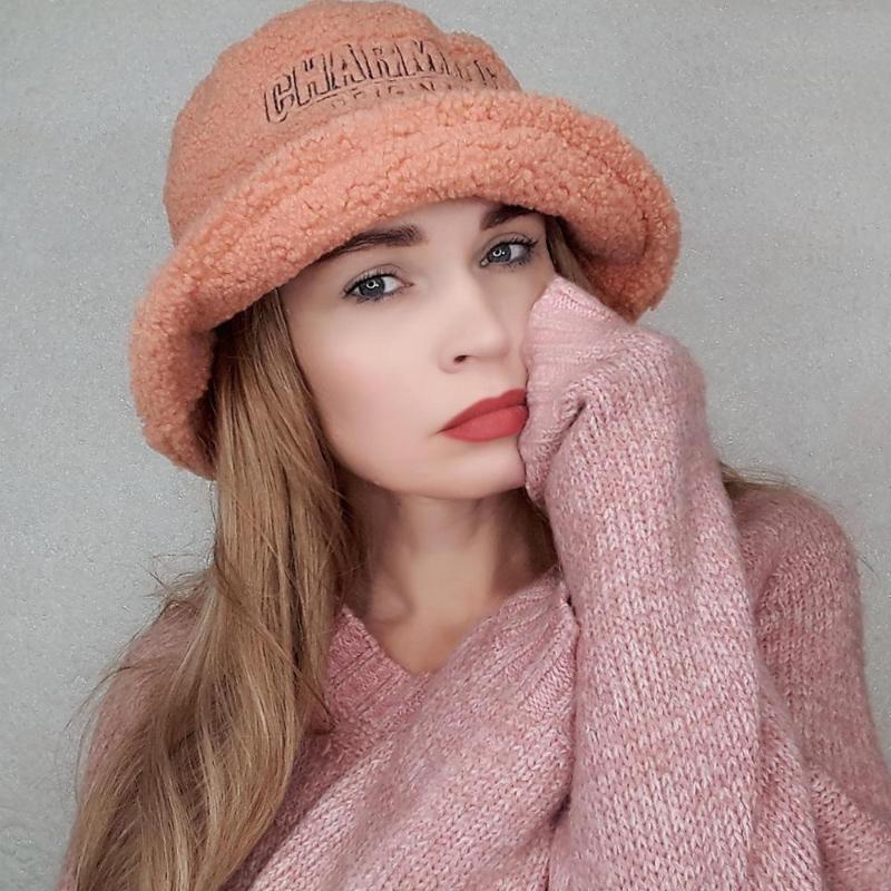 new fashion Autumn/Winter fashion cute new ladies' hats for women with plush sheep hair hats
new fashion Autumn/Winter fashion cute new ladies' hats for women with plush sheep hair hats