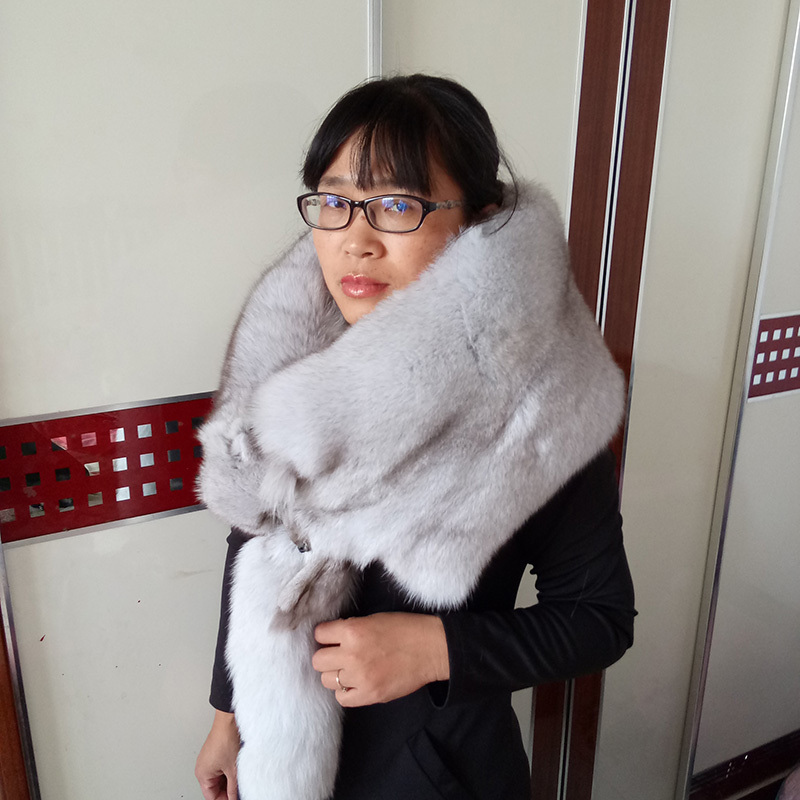 Foxswain'leather the Whole Bib of Men and Real Women Scarf All Blue Fox Fur Shawl Winter 38ue
Foxswain'leather the Whole Bib of Men and Real Women Scarf All Blue Fox Fur Shawl Winter 38ue