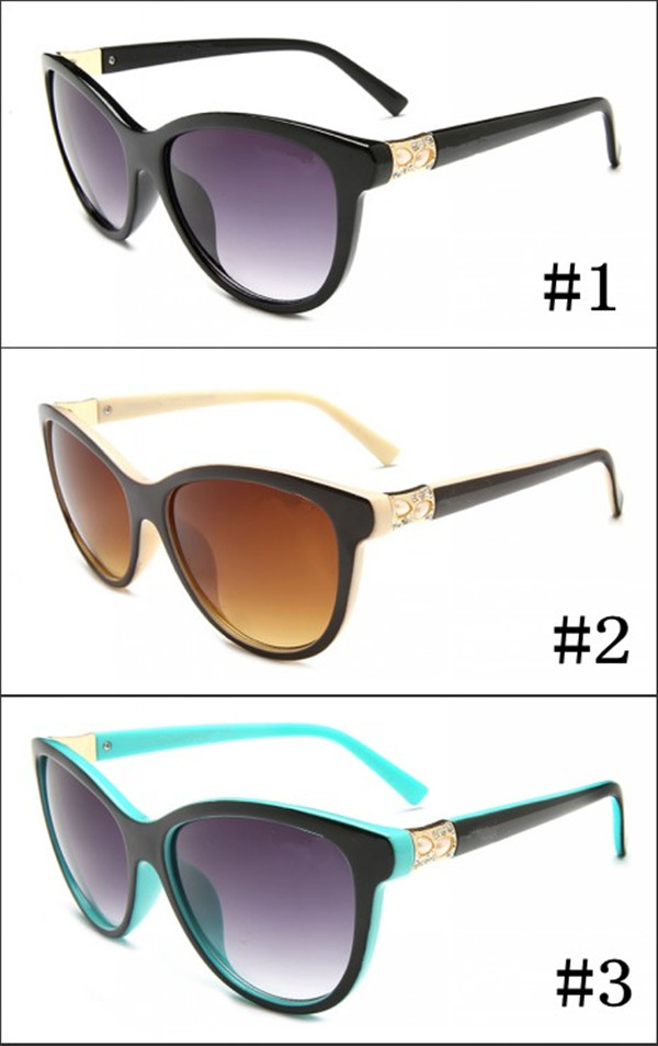 2020 Women New UV Protection Sun Glasses 2606 Ultralight Fashion Ladies Classic Brand Sunglasses Oculos De Sol
2020 Women New UV Protection Sun Glasses 2606 Ultralight Fashion Ladies Classic Brand Sunglasses Oculos De Sol