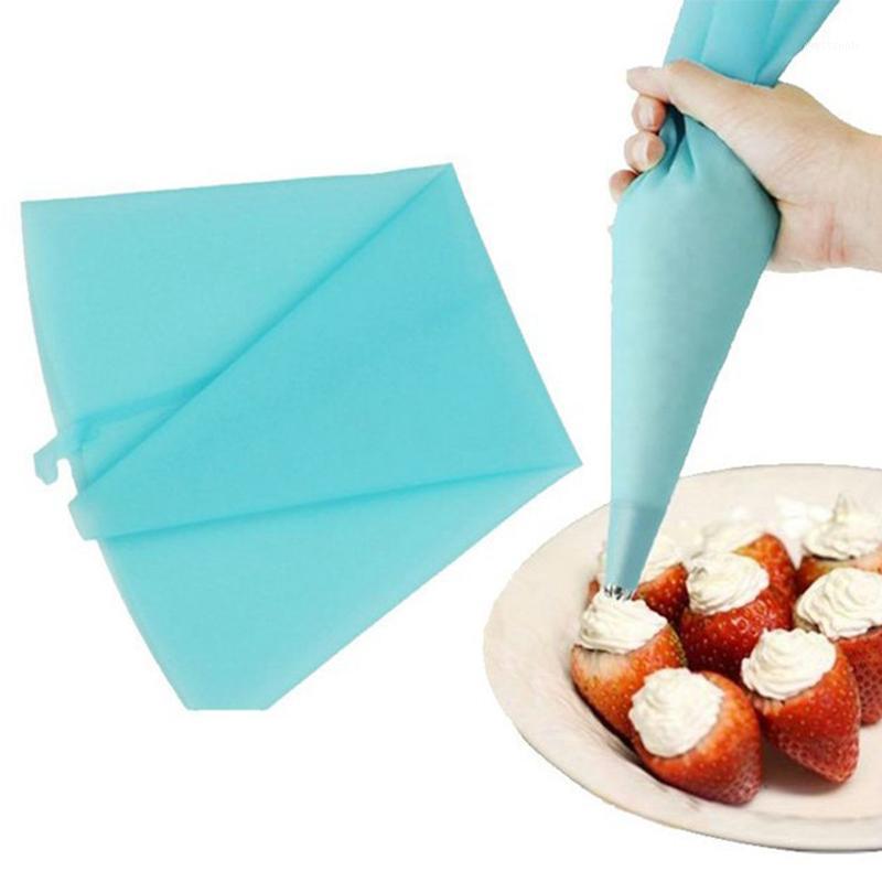 Wholesale- High Quality Silicone Reusable Cream Pastry Icing Bag Piping Bag Cake Decorating Tool1
Wholesale- High Quality Silicone Reusable Cream Pastry Icing Bag Piping Bag Cake Decorating Tool1