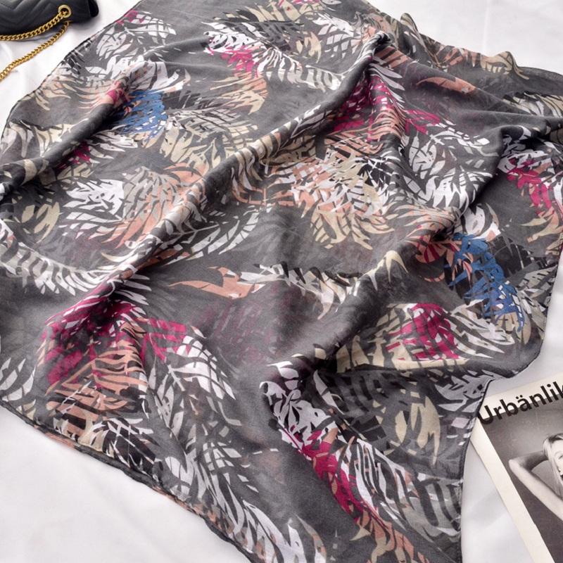 New Style Export Silk Scarf Travel Sun-resistant Shawl Headscarf Thin Spring and Summer Plant Leaves Printed Cotton Linen
New Style Export Silk Scarf Travel Sun-resistant Shawl Headscarf Thin Spring and Summer Plant Leaves Printed Cotton Linen