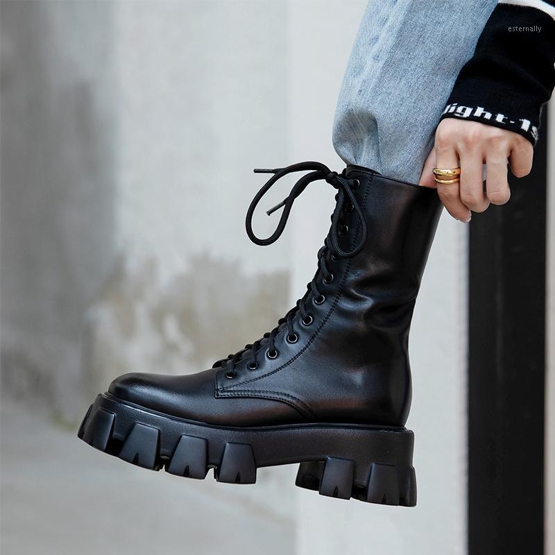 Size 34-40 2021 New INS Woman Leather Black Ankle Boots Lace Up Shoes Woman Short Winter Warm Boots Platform Heels Footwear1
Size 34-40 2021 New INS Woman Leather Black Ankle Boots Lace Up Shoes Woman Short Winter Warm Boots Platform Heels Footwear1