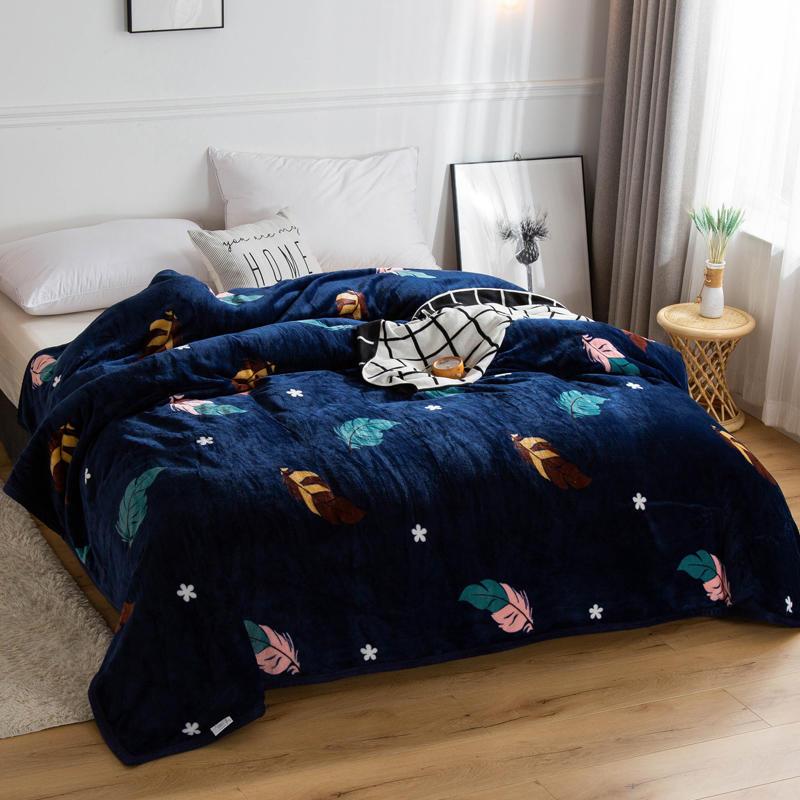 High quality soft thick sofa blanket cover decoration 200x230cm warm fleece sleeping travel blanket
High quality soft thick sofa blanket cover decoration 200x230cm warm fleece sleeping travel blanket