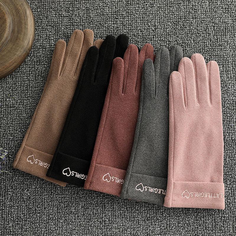Autumn Winter Warm Velvet Cashmere Full Finger Love Heart Gloves Cycling Windproof Mittens Women Touch Screen Driving Gloves
Autumn Winter Warm Velvet Cashmere Full Finger Love Heart Gloves Cycling Windproof Mittens Women Touch Screen Driving Gloves