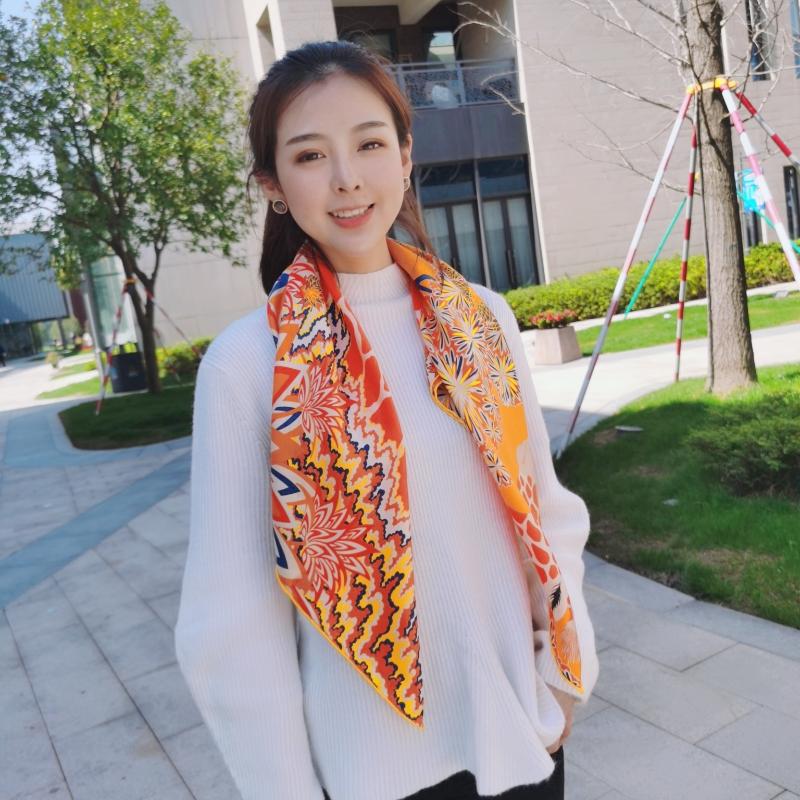 Scarves Real 100% Silk Twill Scarf Fashion Headscarf Shawl Hijab Cravat For Women Luxury Multipurpose Beach Wrap Skirt 90*90cm
Scarves Real 100% Silk Twill Scarf Fashion Headscarf Shawl Hijab Cravat For Women Luxury Multipurpose Beach Wrap Skirt 90*90cm