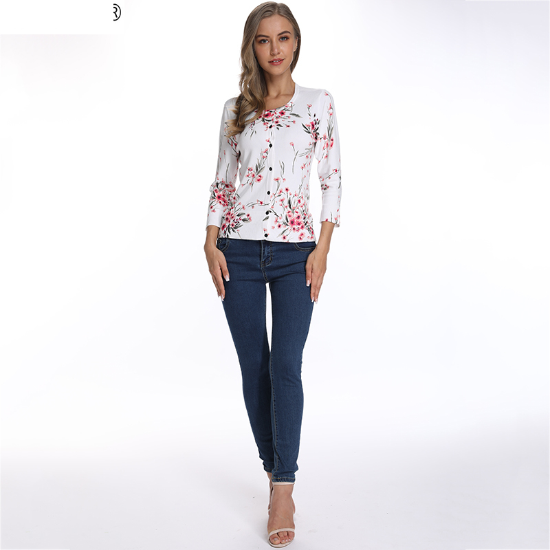 Design of the Women' Spring Label sweater Standard Floral Sweatcoat Test Cardigan Sweatpants Elegant knitted or crocheted, Floral print
Design of the Women' Spring Label sweater Standard Floral Sweatcoat Test Cardigan Sweatpants Elegant knitted or crocheted, Floral print