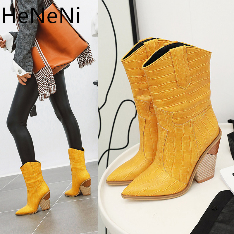 Microibre leather women high-heeled Western boots pointed to winter short women's shoes, Blake
Microibre leather women high-heeled Western boots pointed to winter short women's shoes, Blake