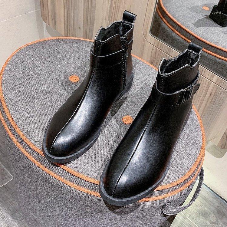 2020 Fashion Autumn Women's Boots Lady Thick Square Heel Zipper Outdoor Shoes Winter Female Casual Black Low Heel Ankle Boots1
2020 Fashion Autumn Women's Boots Lady Thick Square Heel Zipper Outdoor Shoes Winter Female Casual Black Low Heel Ankle Boots1
