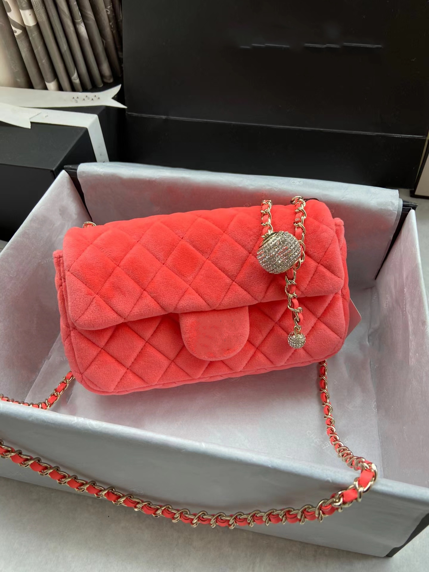Luxury Designer Bag Leather Chain Crossbody Bags For Women Handbags Shoulder Bags Messenger Female Clutch
Luxury Designer Bag Leather Chain Crossbody Bags For Women Handbags Shoulder Bags Messenger Female Clutch