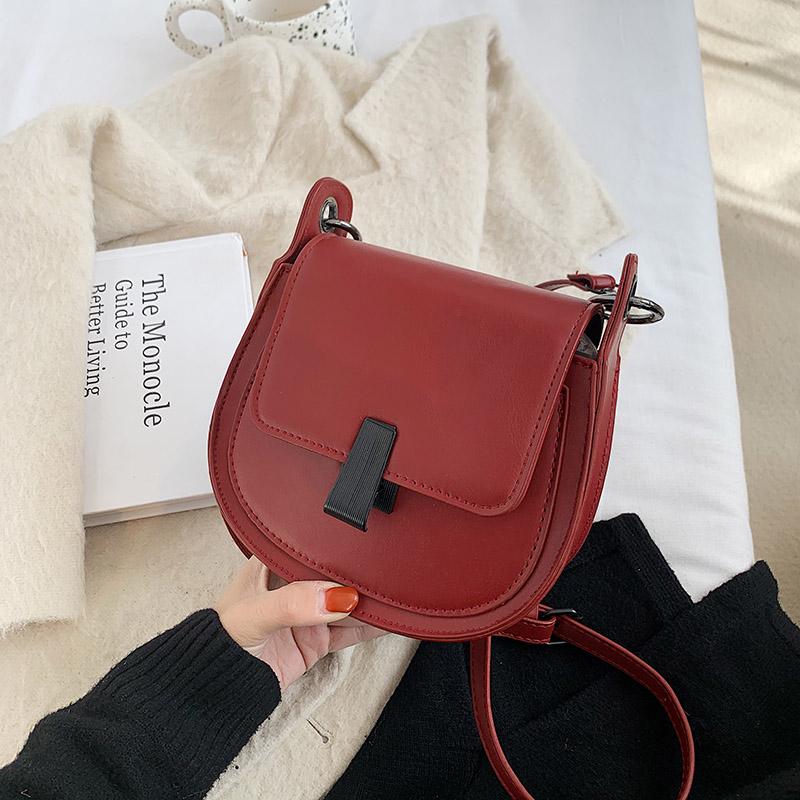 Toposhine Modern Small Circular Shoulder Bags for Women Fashion Crossbody Bag Small Bag For Women Round Women's Luxury, Black
Toposhine Modern Small Circular Shoulder Bags for Women Fashion Crossbody Bag Small Bag For Women Round Women's Luxury, Black