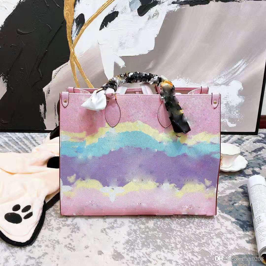 DesigneDesigner desir design high quality classic fashion color bright large capacity printing with scarf seven color shopping bag 2020 new., Red
DesigneDesigner desir design high quality classic fashion color bright large capacity printing with scarf seven color shopping bag 2020 new., Red