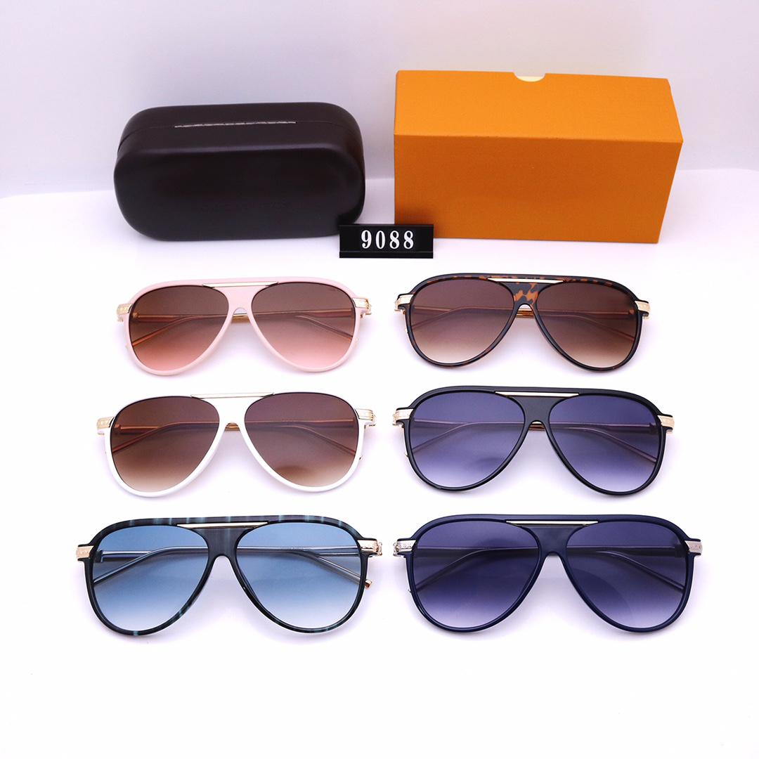 Hot Ladies Fashion Classic Toadframe Sunglasses Polaroid HD Lenses Model 9088 6 Colors Available
Hot Ladies Fashion Classic Toadframe Sunglasses Polaroid HD Lenses Model 9088 6 Colors Available