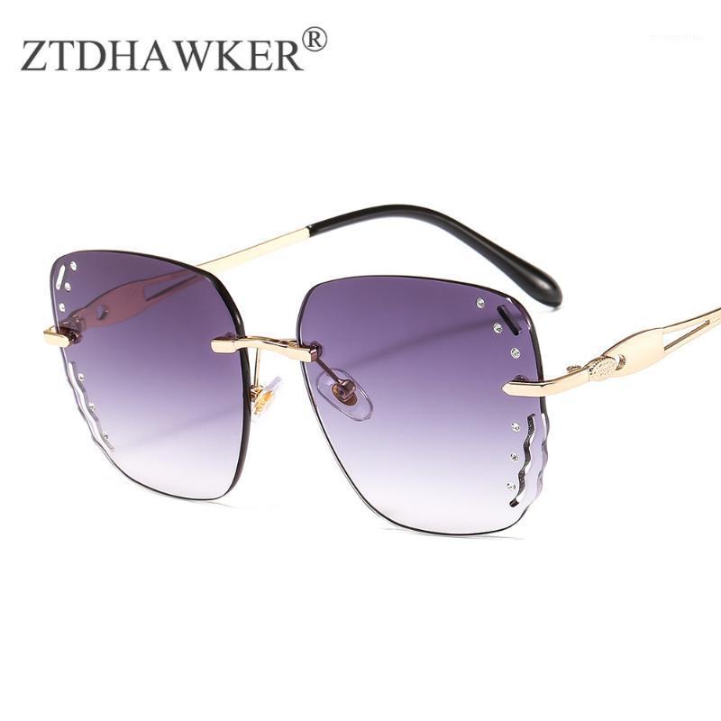 Hot New Trends Frameless Wavy Frame Sunglasses Women Diamond Female Personality Glasses1
Hot New Trends Frameless Wavy Frame Sunglasses Women Diamond Female Personality Glasses1