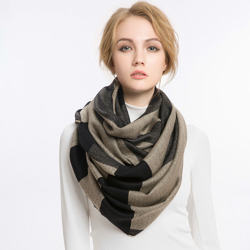 Winter Scarf From Cachecol Tag Chess New Cashmere Designer Basic Xales Women Handkerchiefs Size Large
Winter Scarf From Cachecol Tag Chess New Cashmere Designer Basic Xales Women Handkerchiefs Size Large