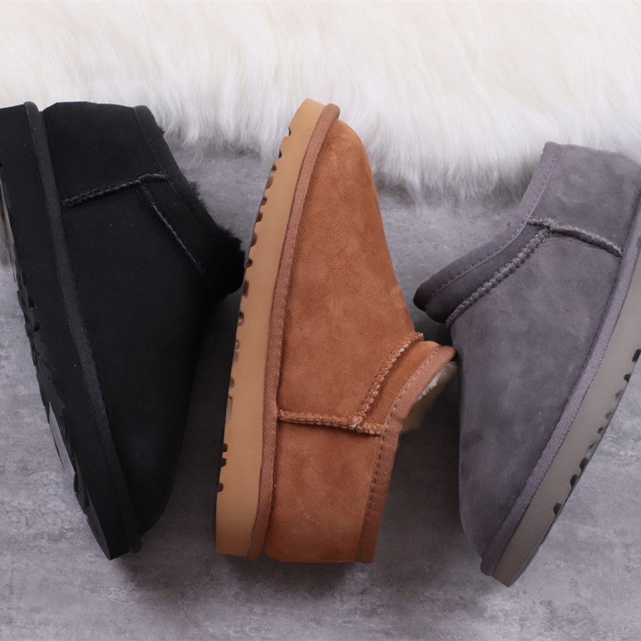 2021 classic mini short shoes bailey bow tall button wgg triplet Australia womens women boot winter snow boots fur Australian furry booties, Black
2021 classic mini short shoes bailey bow tall button wgg triplet Australia womens women boot winter snow boots fur Australian furry booties, Black