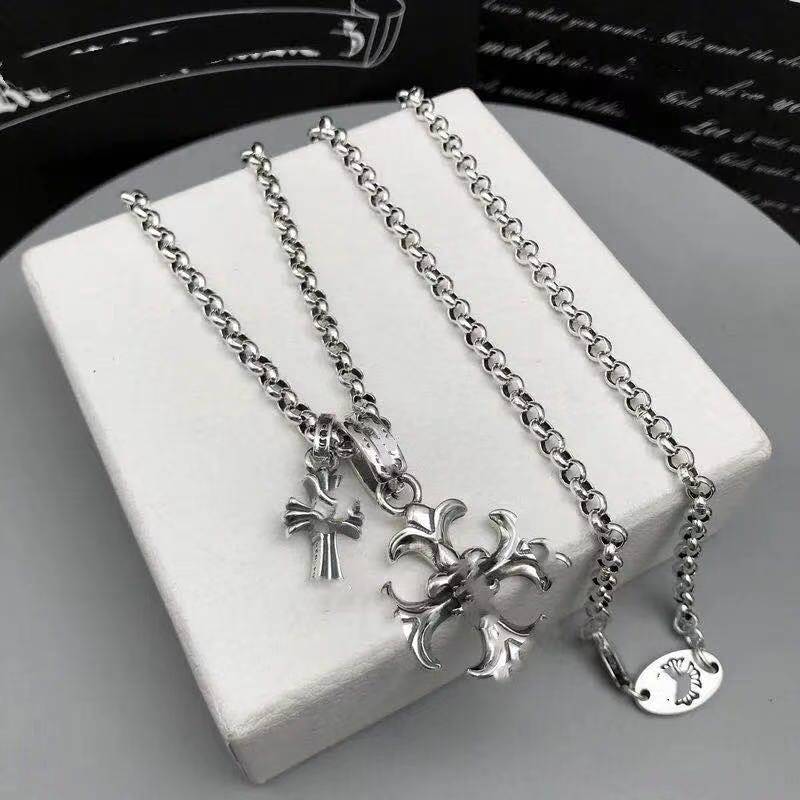 Cross Anchor Sterling Silver Necklace for Men and Women Mini Double Pendant European and American Retro Thai Silver Necklace
Cross Anchor Sterling Silver Necklace for Men and Women Mini Double Pendant European and American Retro Thai Silver Necklace