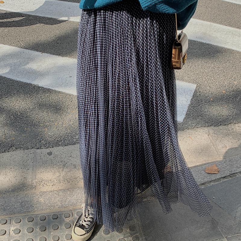 Make French gentle grid mesh gauze skirt restoring ancient ways show thin posed long skirt pleated skirts, Brown
Make French gentle grid mesh gauze skirt restoring ancient ways show thin posed long skirt pleated skirts, Brown