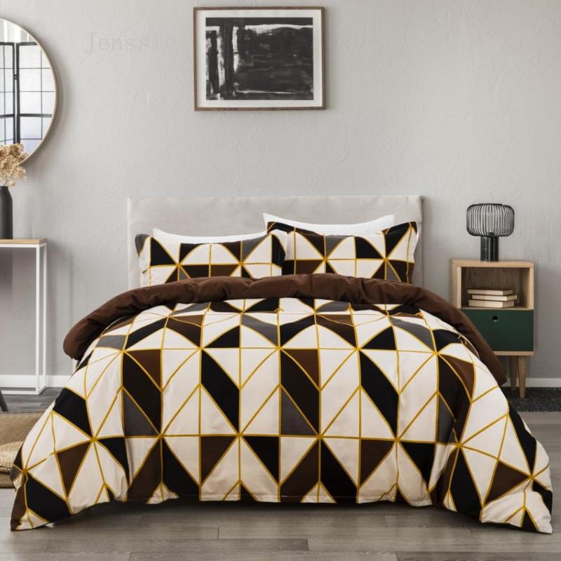 2/3PCS Abstract Geometry Splicing Pattern Coffee Color Bedding Set Queen Size Duvet Cover Bed Cover Set Bedclothes Multiple Size, As picture
2/3PCS Abstract Geometry Splicing Pattern Coffee Color Bedding Set Queen Size Duvet Cover Bed Cover Set Bedclothes Multiple Size, As picture
