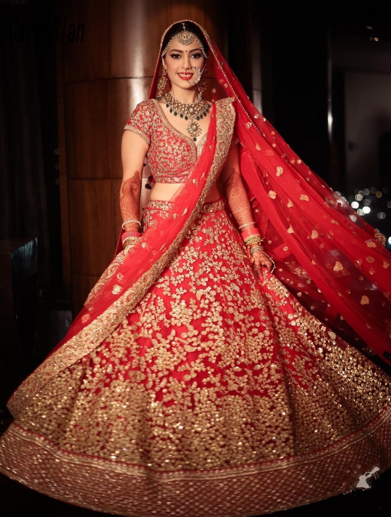 Stuning Vestido 2 En 1 Indian Wedding Dresses with Gold Appliques Beaded Arabic Dubai Bridal Gowns Robe De Soirée De Mariage