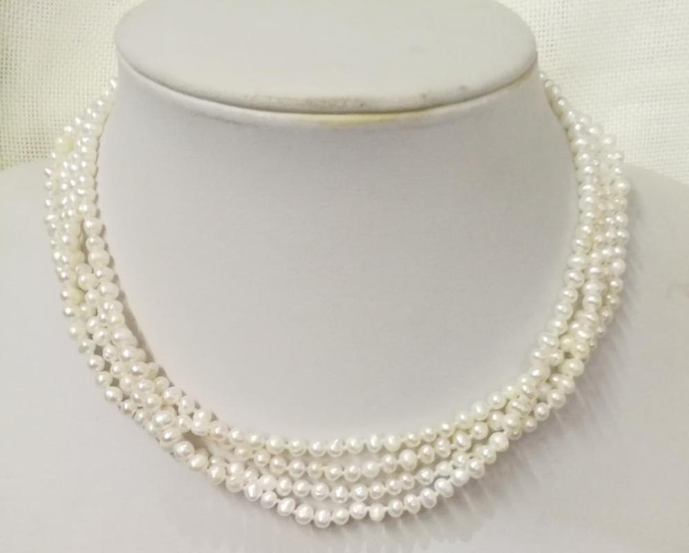 4 rows 35-60cm 14-24'' Woman Fashion Jewelry natural pearl 2-4mm white Necklace real freshwater pearl1
4 rows 35-60cm 14-24'' Woman Fashion Jewelry natural pearl 2-4mm white Necklace real freshwater pearl1