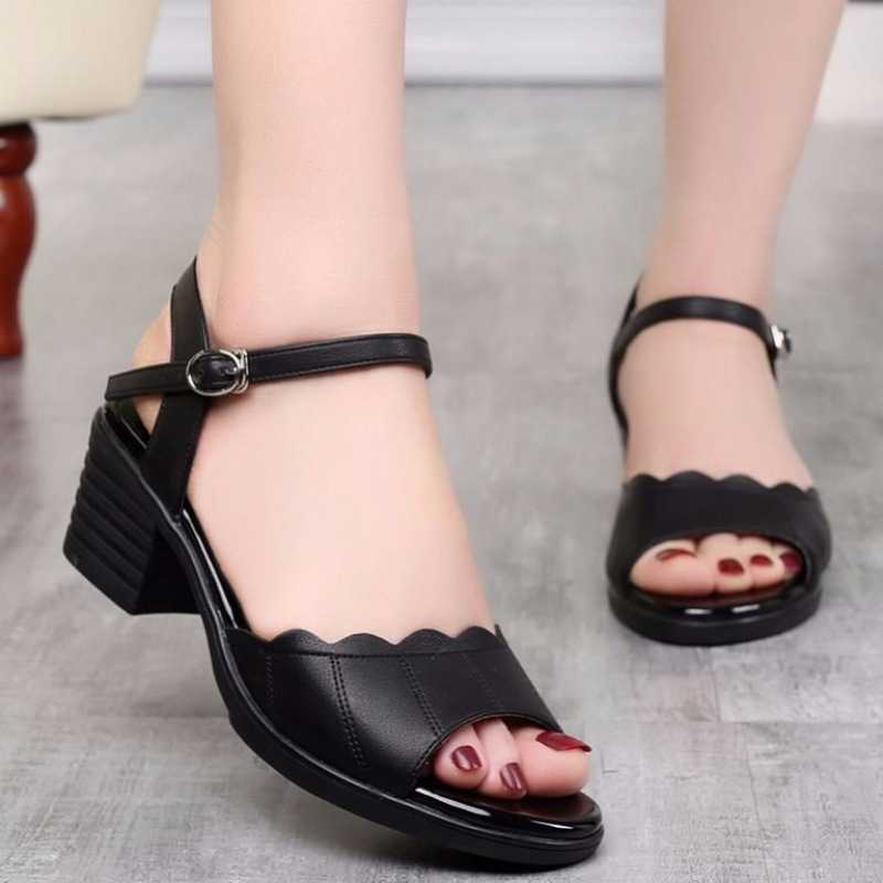 Classic luxury Designer Summer Female New Mid-heel Thick Heels Sandals Sparkle Comfortable High-heeled Women's Shoes Casual TopSelling, Black
Classic luxury Designer Summer Female New Mid-heel Thick Heels Sandals Sparkle Comfortable High-heeled Women's Shoes Casual TopSelling, Black