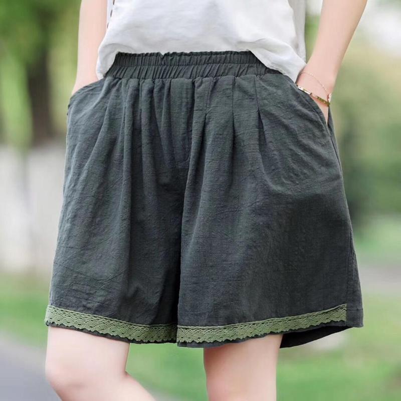 2020 summer new literary retro elastic waist cotton and linen lace stitching shorts loose casual shorts female, Black
2020 summer new literary retro elastic waist cotton and linen lace stitching shorts loose casual shorts female, Black