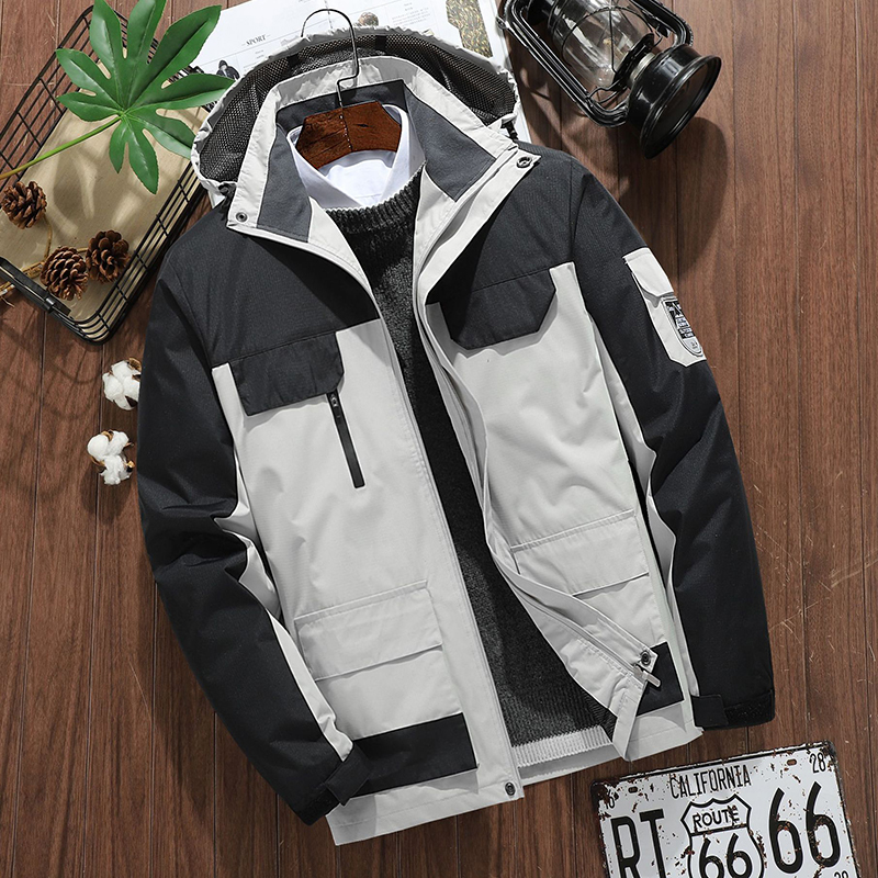 Fashion Spring Autumn Thin Outdoor Jacket Men Windbreaker Jacket Mens Waterproof Breathable Hiking Coat Camping Outerwear 201218