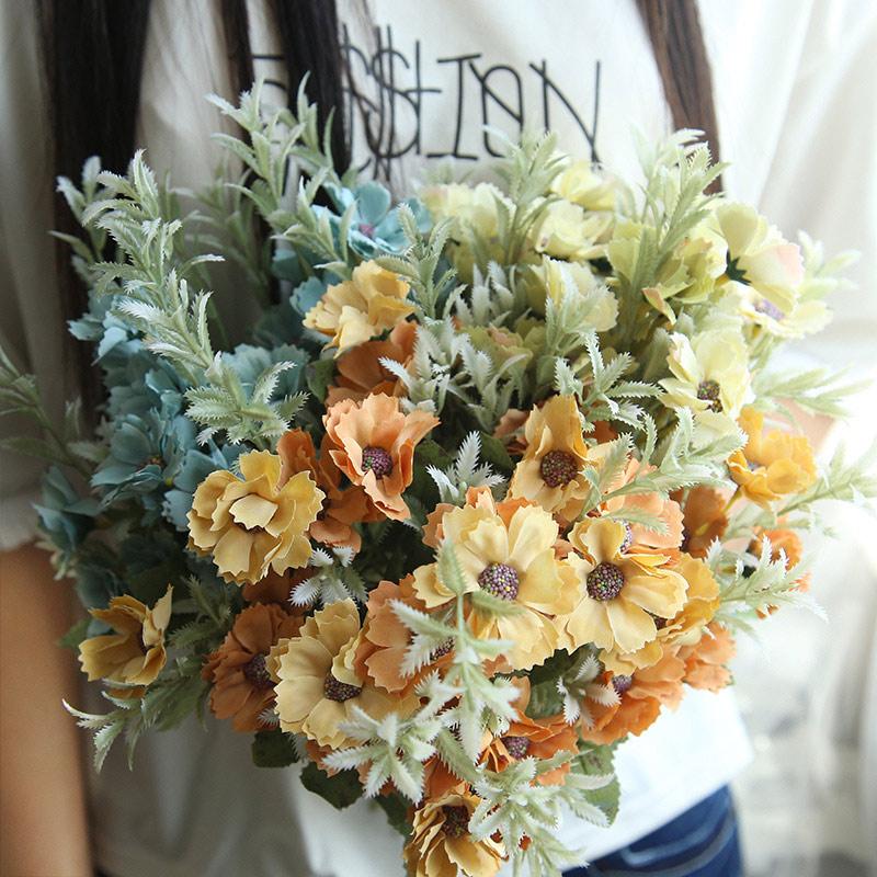 Newly 1Bundle Fake Flowers Vibrant Color Vivid Artifical Flower Bounquet for Wedding Home Decor XSD88, Blue
Newly 1Bundle Fake Flowers Vibrant Color Vivid Artifical Flower Bounquet for Wedding Home Decor XSD88, Blue