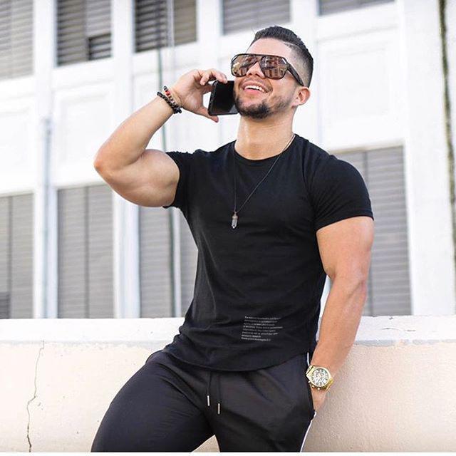 Summer round Neck Sports Casual Jogging Short Sleeve Men's Fitness Ultra-Stretch Breathable White Gray Black Solid Color T-shirt1
Summer round Neck Sports Casual Jogging Short Sleeve Men's Fitness Ultra-Stretch Breathable White Gray Black Solid Color T-shirt1