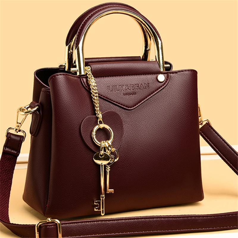 High Capacity Leather Crossbody Bags for Women 2021 New Luxury Handbags Women Bags Designer Large Capacity Shoulder Hand Bag Sac, Black
High Capacity Leather Crossbody Bags for Women 2021 New Luxury Handbags Women Bags Designer Large Capacity Shoulder Hand Bag Sac, Black