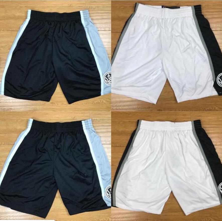 Men San Antonio Spurs Basketball players wear basketball shorts on the court;Swingman sews embroidered men's basketball shorts
Men San Antonio Spurs Basketball players wear basketball shorts on the court;Swingman sews embroidered men's basketball shorts