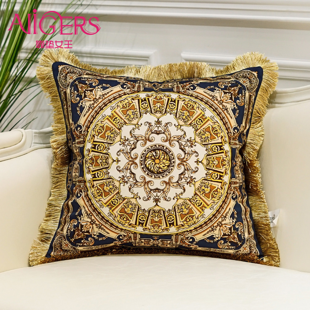 Avigers Luxurious Cushion Printing Tassel Velvet Throw Pillow Core Home Decorative European Design Srusader Sofa Bedroom Pillow Y200723
Avigers Luxurious Cushion Printing Tassel Velvet Throw Pillow Core Home Decorative European Design Srusader Sofa Bedroom Pillow Y200723